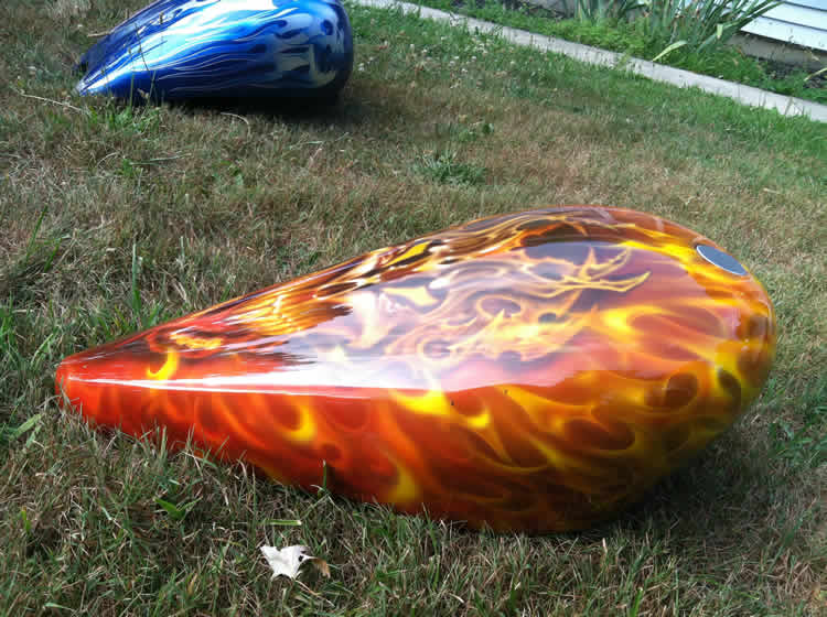 Tribal Demon Tank, three-quarter view